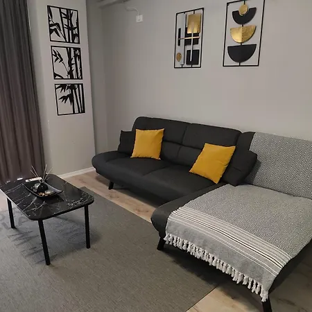 Terraces 21 *